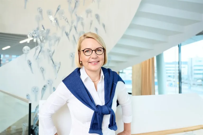 Nathalie Ahlström – ura ja saavutukset