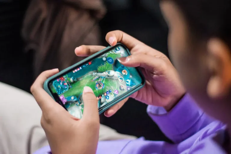 Miksi mobiilipelaaminen kasvaa Suomessa?