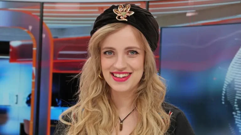 Elli Tiilikainen vanhemmat ja perhetausta