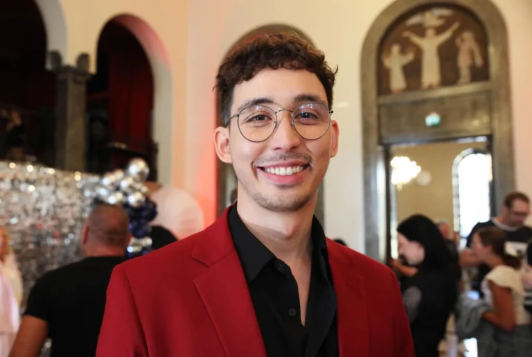 Lakko pituus – kuinka pitkä suosittu tubettaja on?