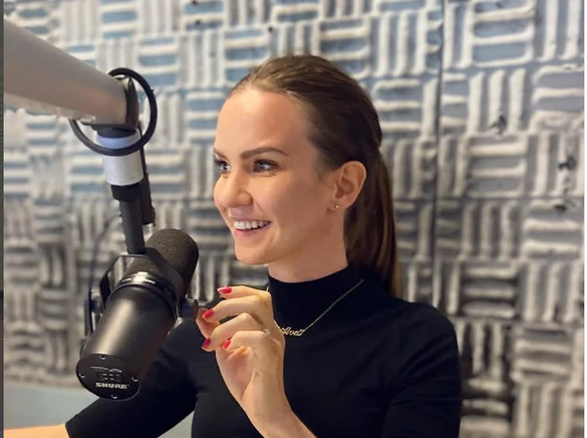 Sanna Ketola – suomalainen toimittaja ja mediapersoona